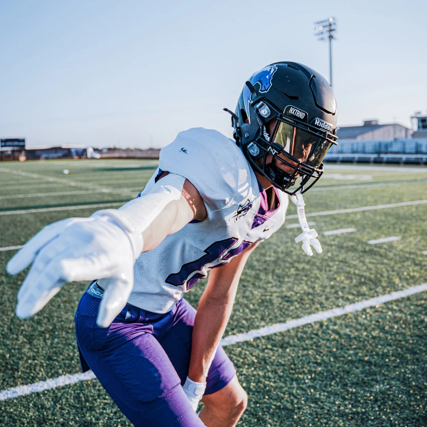NXTRND VZR1® Football Visor Clear Mirror