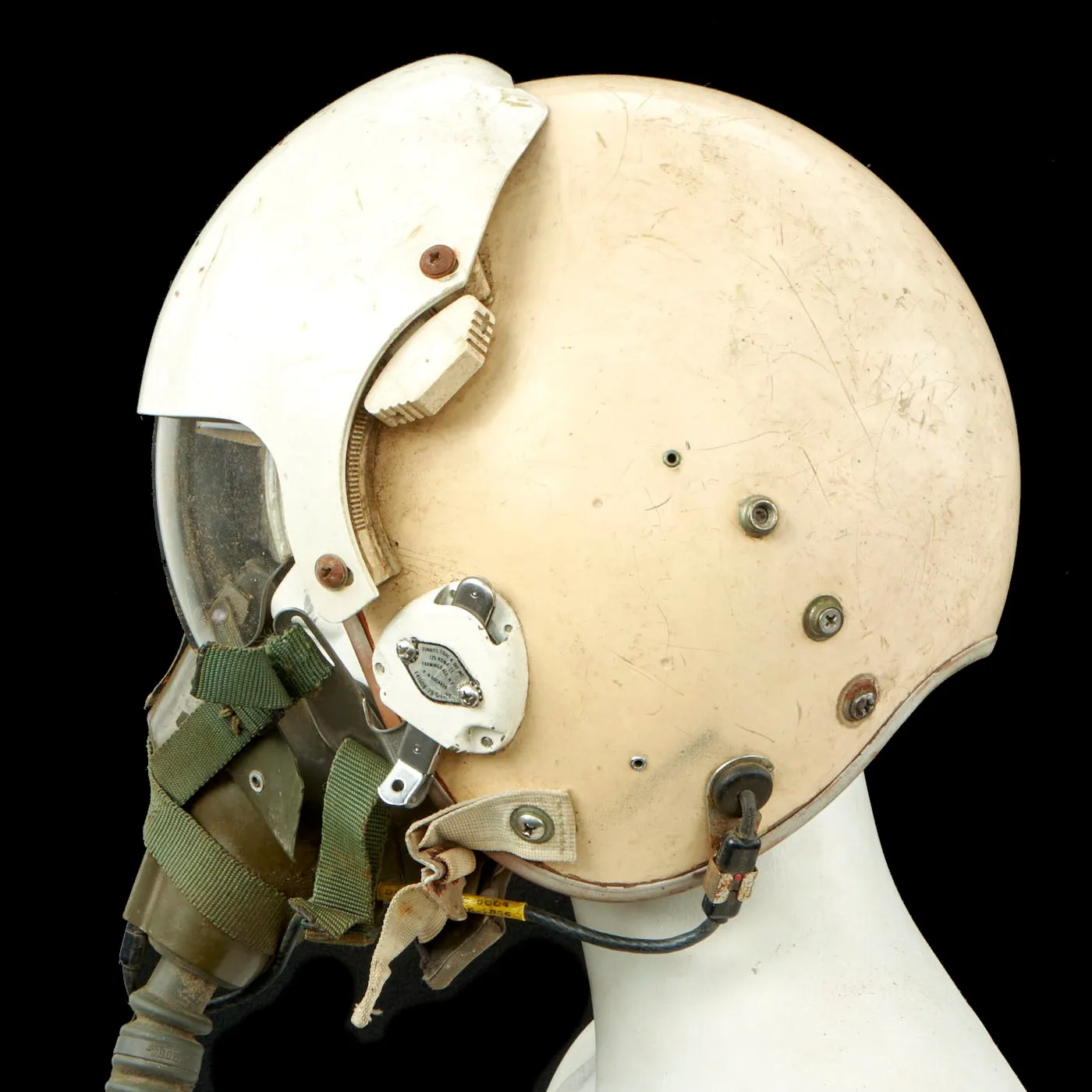 Original U.S. Vietnam War Era HGU-26/P Flight Helmet with Dual Visor and Oxygen Mask and Storage Bag