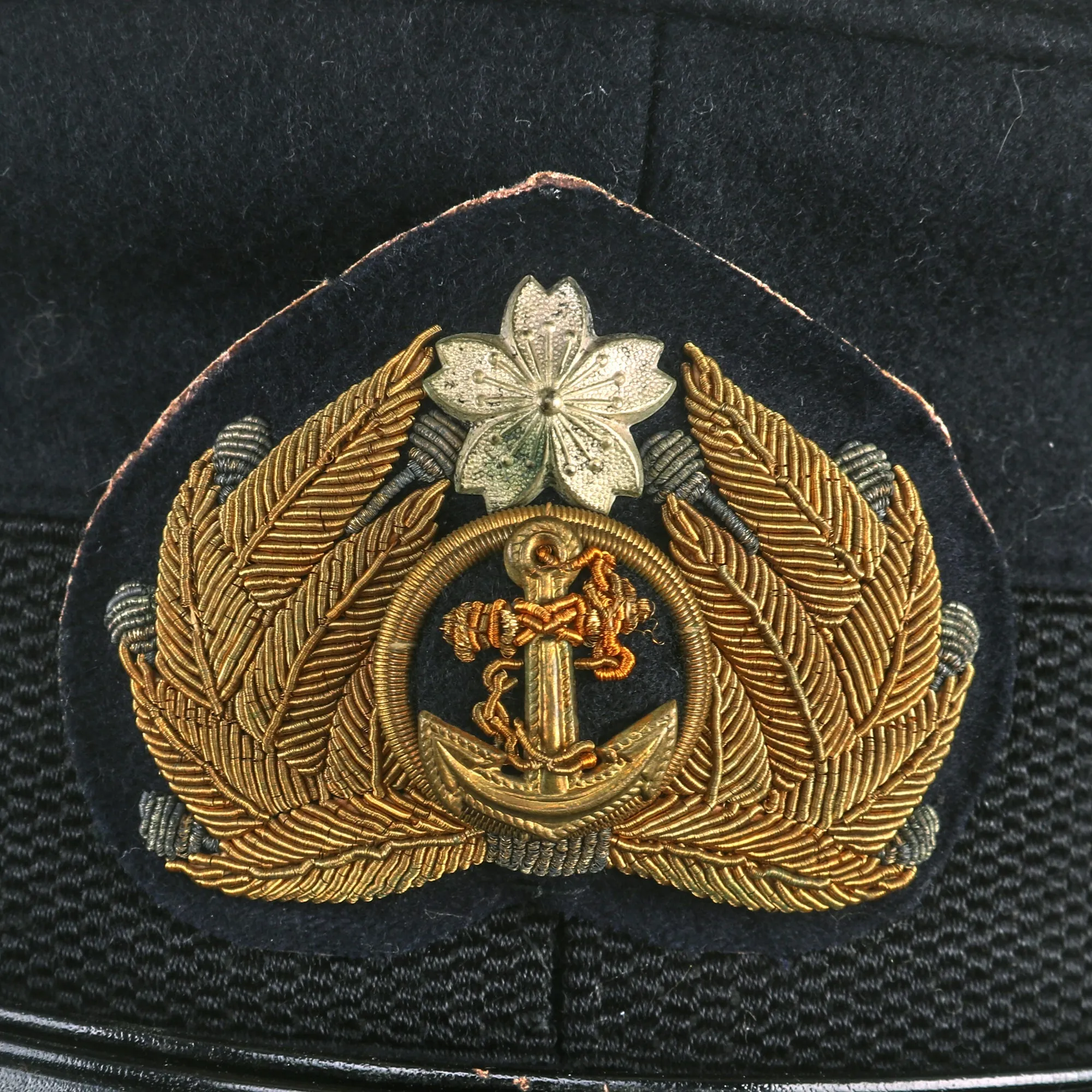 Original WWII Imperial Japanese Navy IJN Officer Visor Cap with White Cover in Vulcanized Fiber Transit Carry Case - Named To Naval Officer Mizuhata
